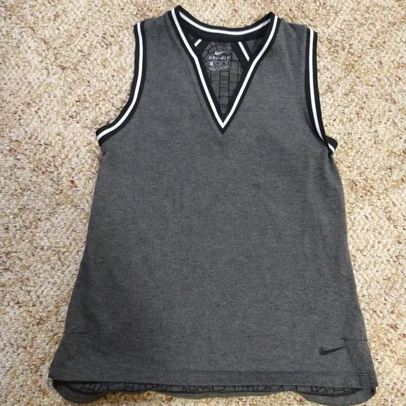 Size X's Nike athletic workout sports top - Picture 9 of 16